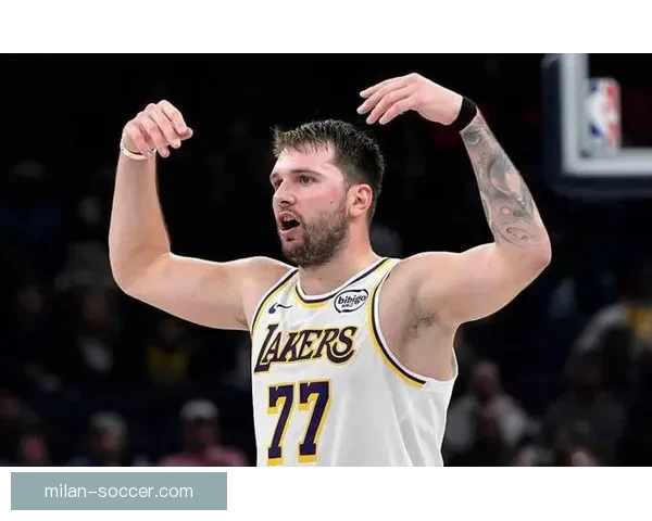 NBA3月最佳评选启动 湖人冲击最佳球队 东契奇能否力压群雄获最佳球员